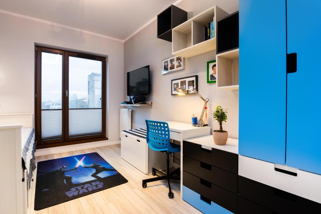 Elegant Business Accommodation With Parking - By Upstairs كراكوفيا المظهر الخارجي الصورة