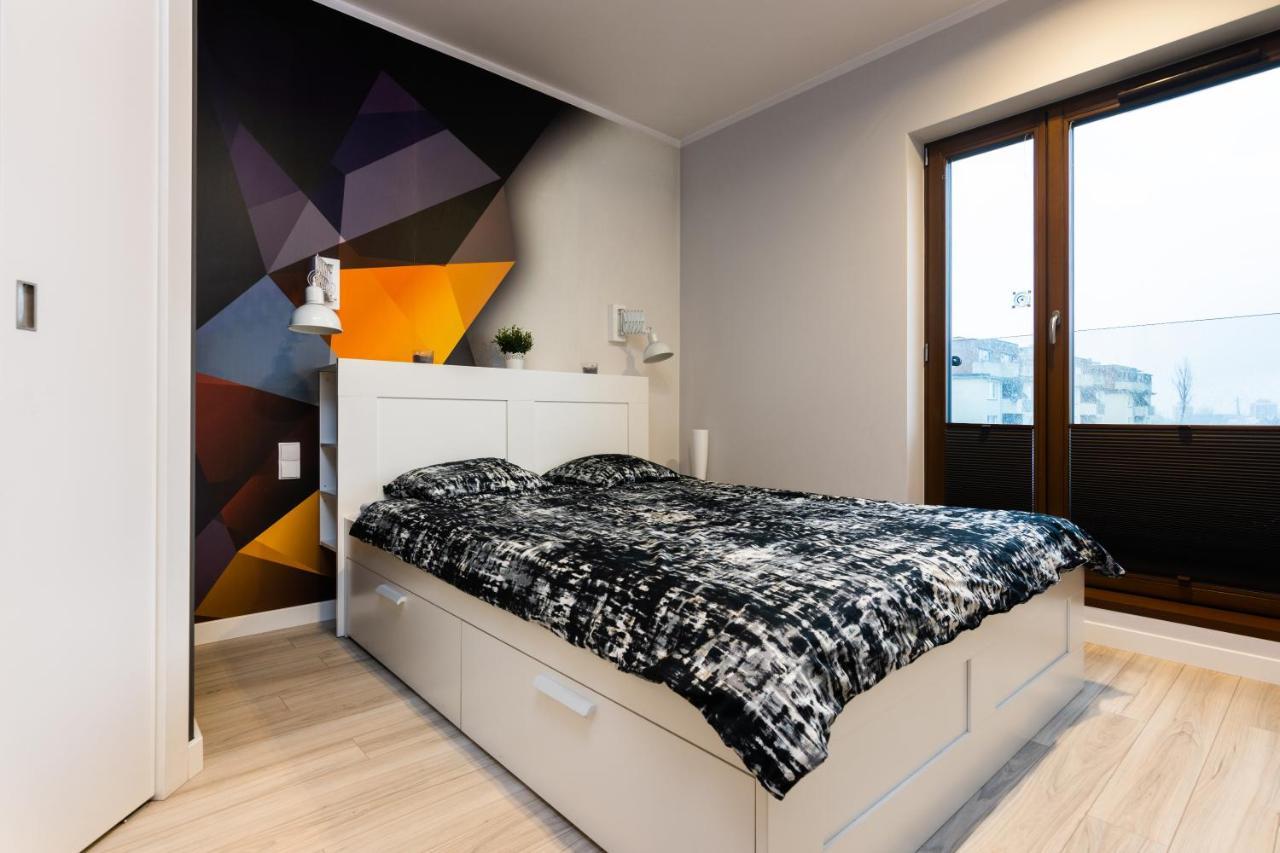 Elegant Business Accommodation With Parking - By Upstairs كراكوفيا المظهر الخارجي الصورة