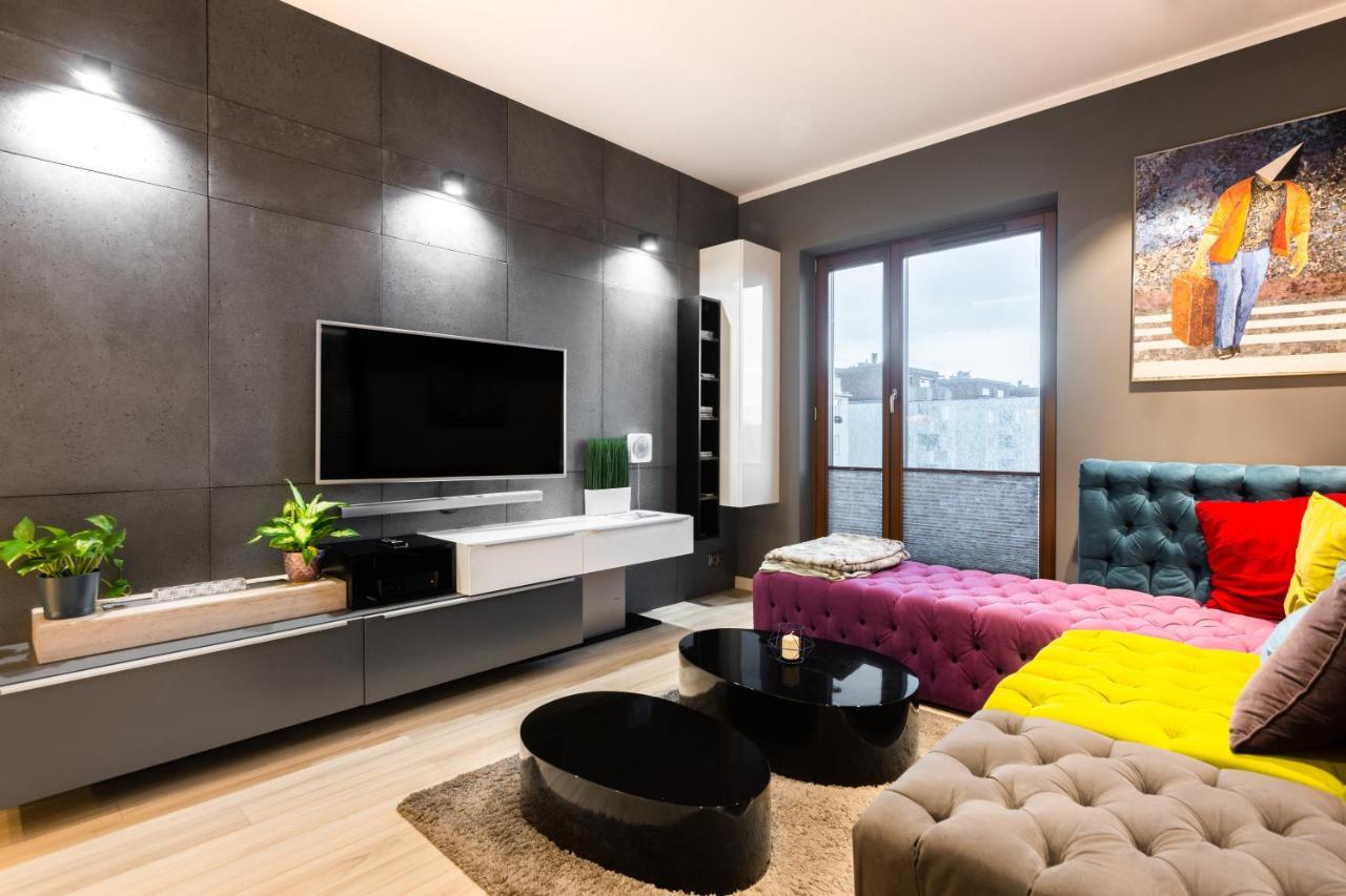 Elegant Business Accommodation With Parking - By Upstairs كراكوفيا المظهر الخارجي الصورة